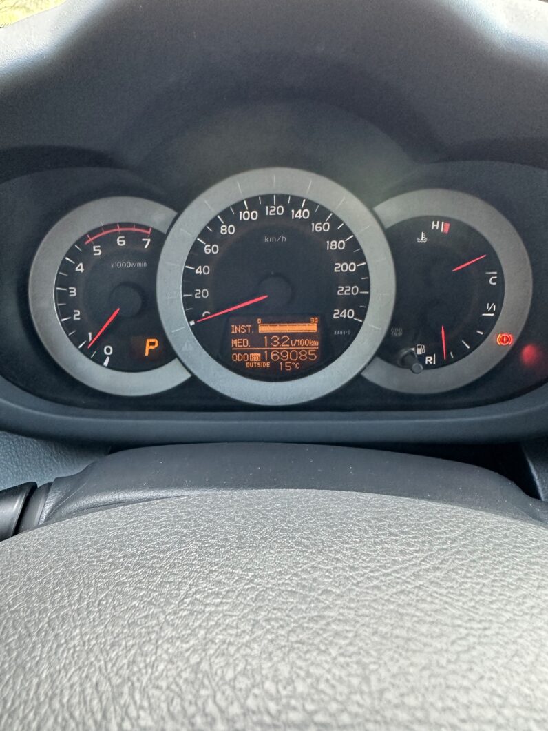 RAV 4 2.2 D-4D Executive