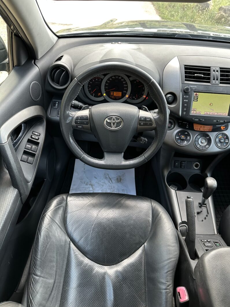 RAV 4 2.2 D-4D Executive