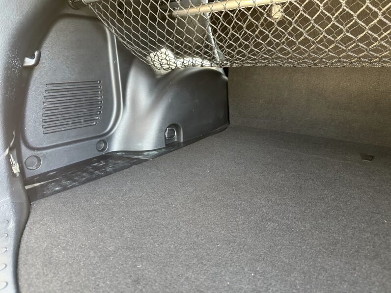 RAV 4 2.0 D-4D Lounge