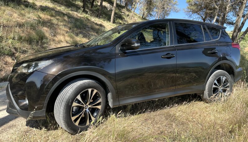 RAV 4 2.2 D-4D Edition
