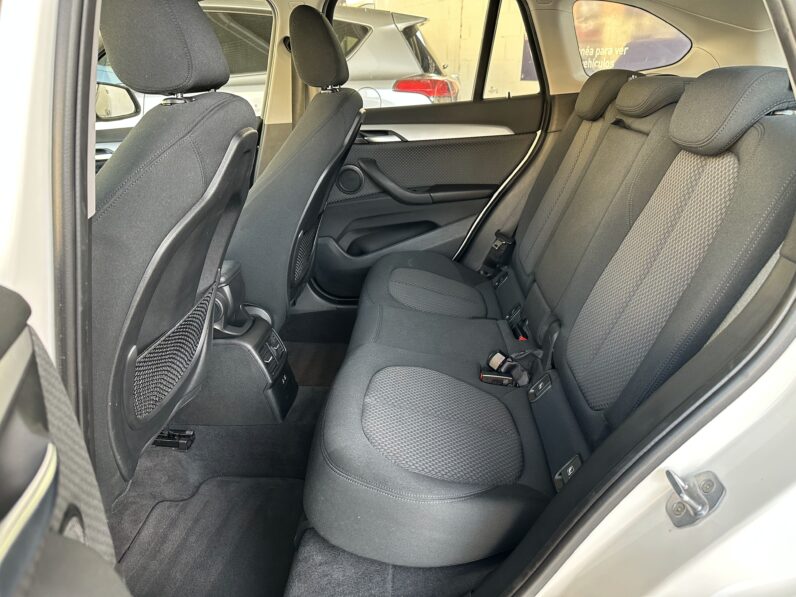 BMW X1 sDRIVE 18i
