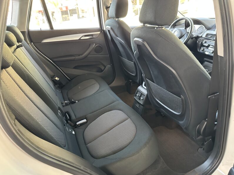 BMW X1 sDRIVE 18i