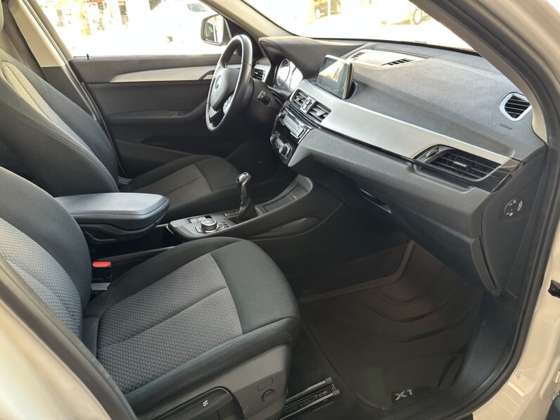 BMW X1 sDRIVE 18i