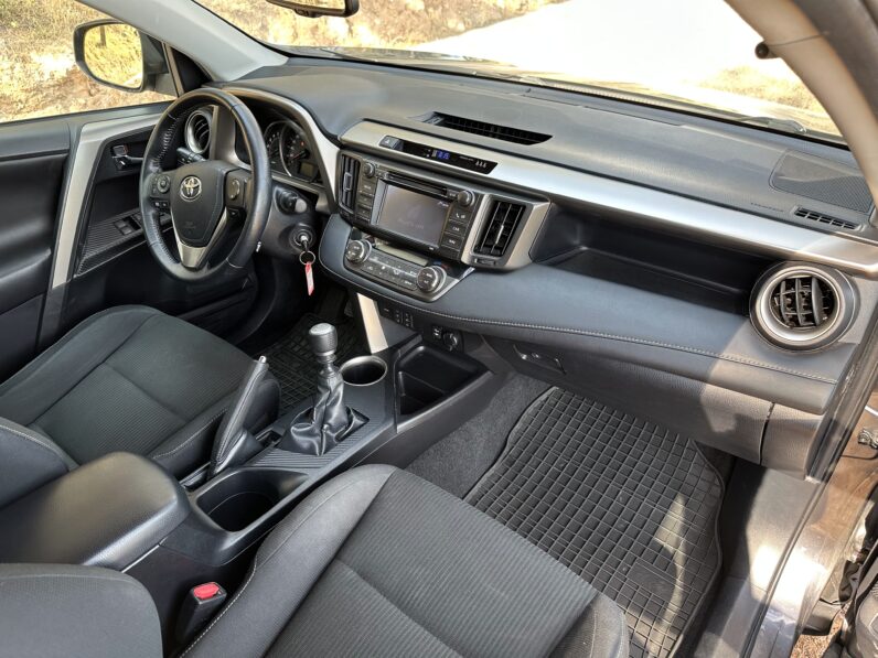 RAV4 IV 2.2 4X4 10/2013
